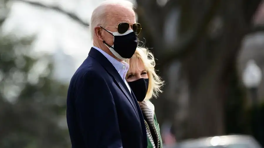 Joe Biden avisa a Ir&aacute;n tras su bombardeo a las milicias: "Tengan cuidado, no pueden actuar con impunidad"