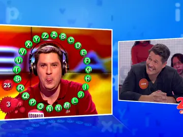 Jaime Cantizano revive con un vídeo cómo fue repartir el mayor bote de la historia de ‘Pasapalabra’ Jaime Cantizano revive con un vídeo cómo fue repartir el mayor bote de la historia de ‘Pasapalabra’