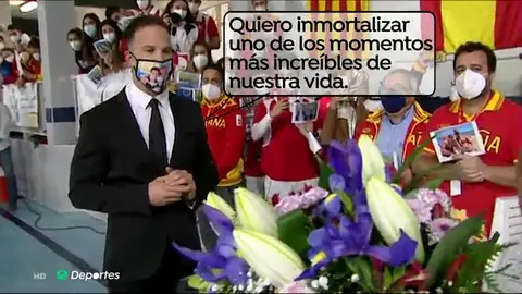 La emocionante pedida de mano de un socorrista a su pareja en el Campeonato de salvamento de España La emocionante pedida de mano de un socorrista a su pareja en el Campeonato de salvamento de España