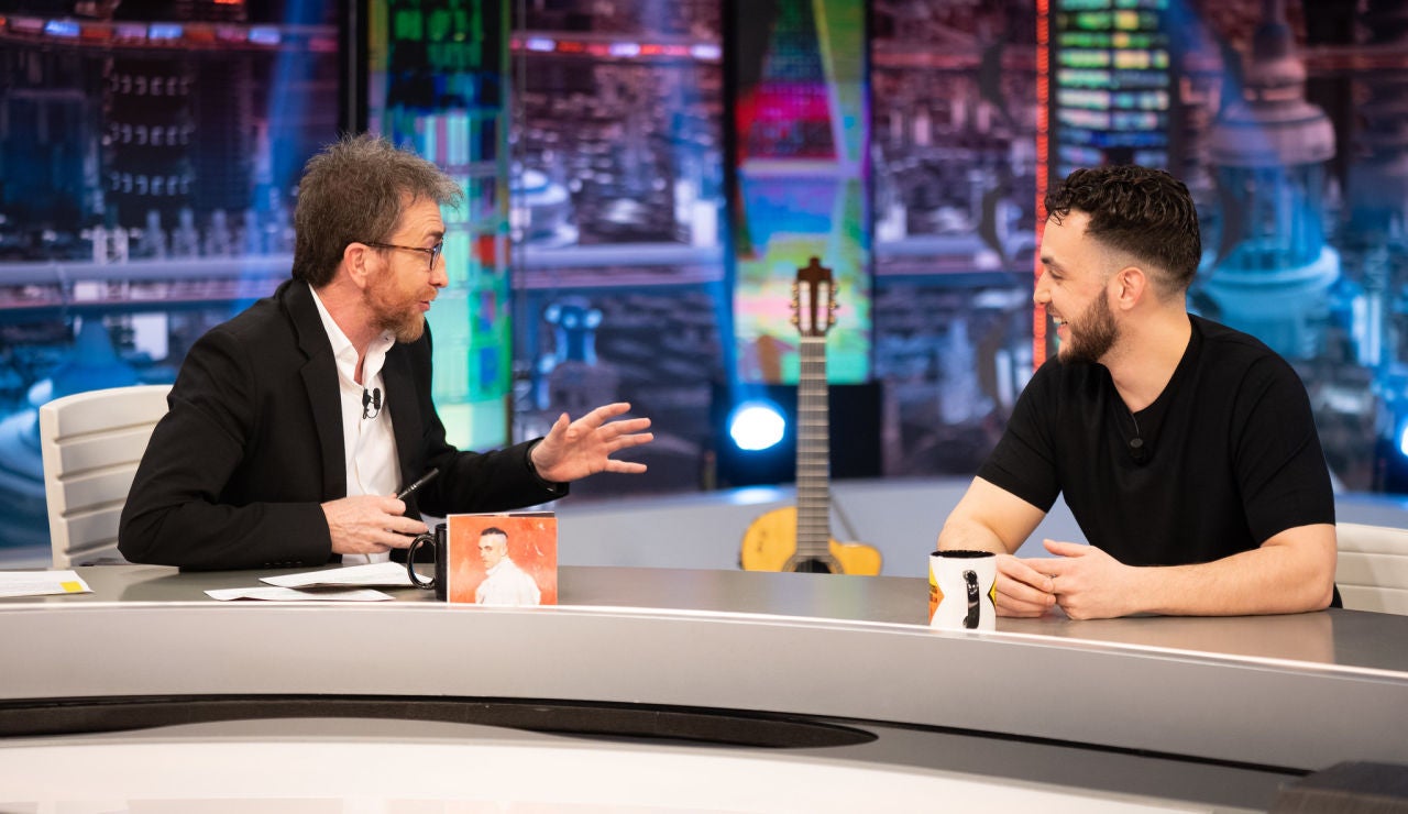La devoción de C. Tangana por el arte de Andrés Calamaro: "Me gusta que se haya mantenido loco" La devoción de C. Tangana por el arte de Andrés Calamaro: "Me gusta que se haya mantenido loco"
