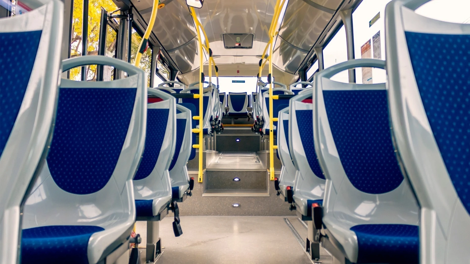 Imagen del interior de un autobús. Imagen del interior de un autobús.