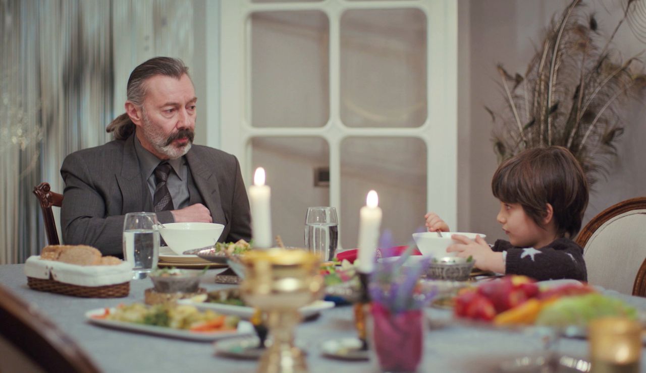 Doruk consigue sacar el lado más humano y paternal de Nezir