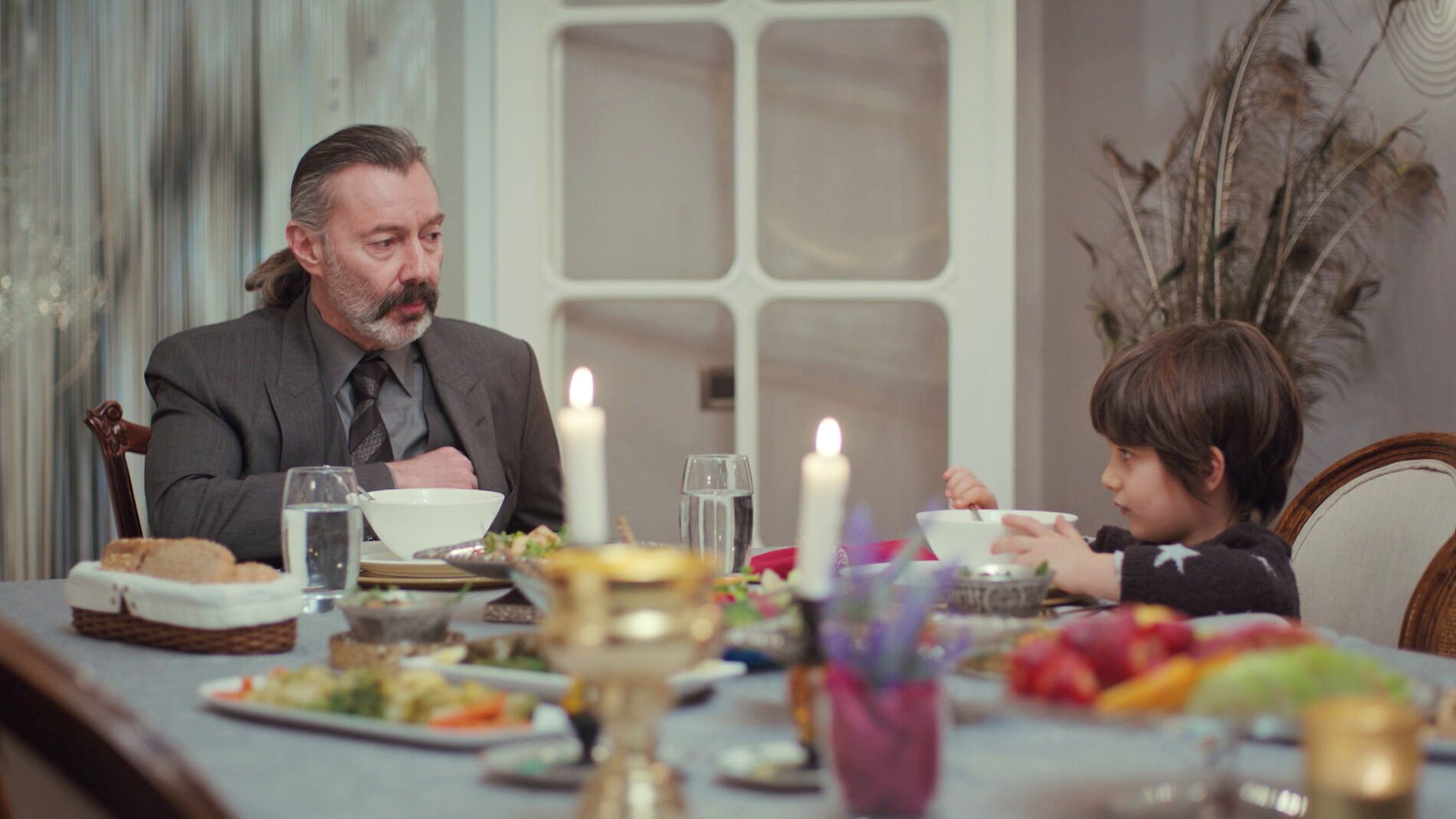 Doruk consigue sacar el lado más humano y paternal de Nezir