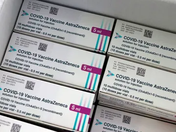 ¿Cuáles son los efectos secundarios de la vacuna de AstraZeneca y por qué se ha paralizado en algunos países? ¿Cuáles son los efectos secundarios de la vacuna de AstraZeneca y por qué se ha paralizado en algunos países?