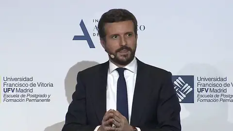 Pablo Casado afirma que "pinchan en hueso" los que pretenden dividir al PP y asegura "estar orgulloso de liderar el partido" Pablo Casado afirma que "pinchan en hueso" los que pretenden dividir al PP y asegura "estar orgulloso de liderar el partido"