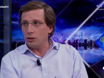 José Luis Martínez-Almeida sorprende en 'El Hormiguero' recitando de memoria y a toda velocidad la Constitución José Luis Martínez-Almeida sorprende en 'El Hormiguero' recitando de memoria y a toda velocidad la Constitución