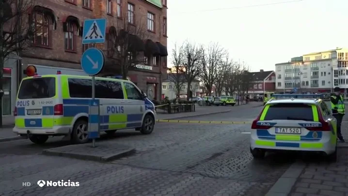 Al menos 8 heridos tras ser apu&ntilde;alados en Suecia en un ataque que se investiga como "terrorista" 