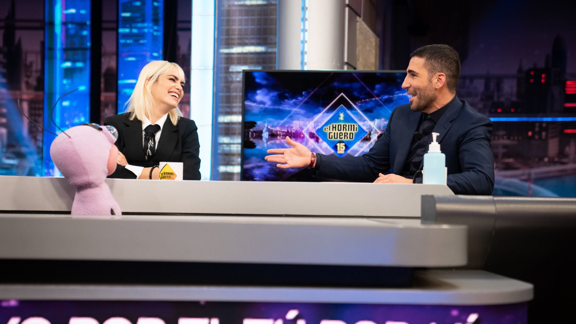 La peculiar manía de Lali Espósito y el placer secreto de Miguel Ángel Silvestre, al descubierto con Trancas y Barrancas