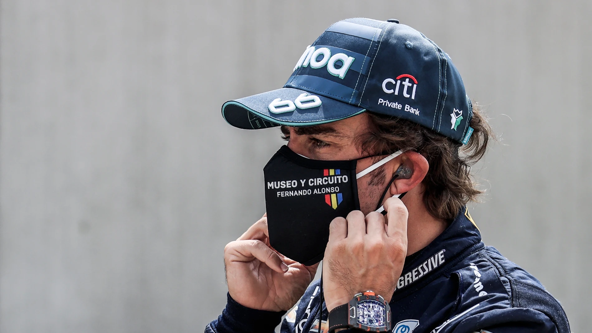 Fernando Alonso lanza un aviso: "Soy un piloto más completo que hace dos años" Fernando Alonso lanza un aviso: "Soy un piloto más completo que hace dos años"