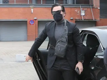 David Bustamante muy afectado por el fallecimiento de Álex Casademunt David Bustamante muy afectado por el fallecimiento de Álex Casademunt