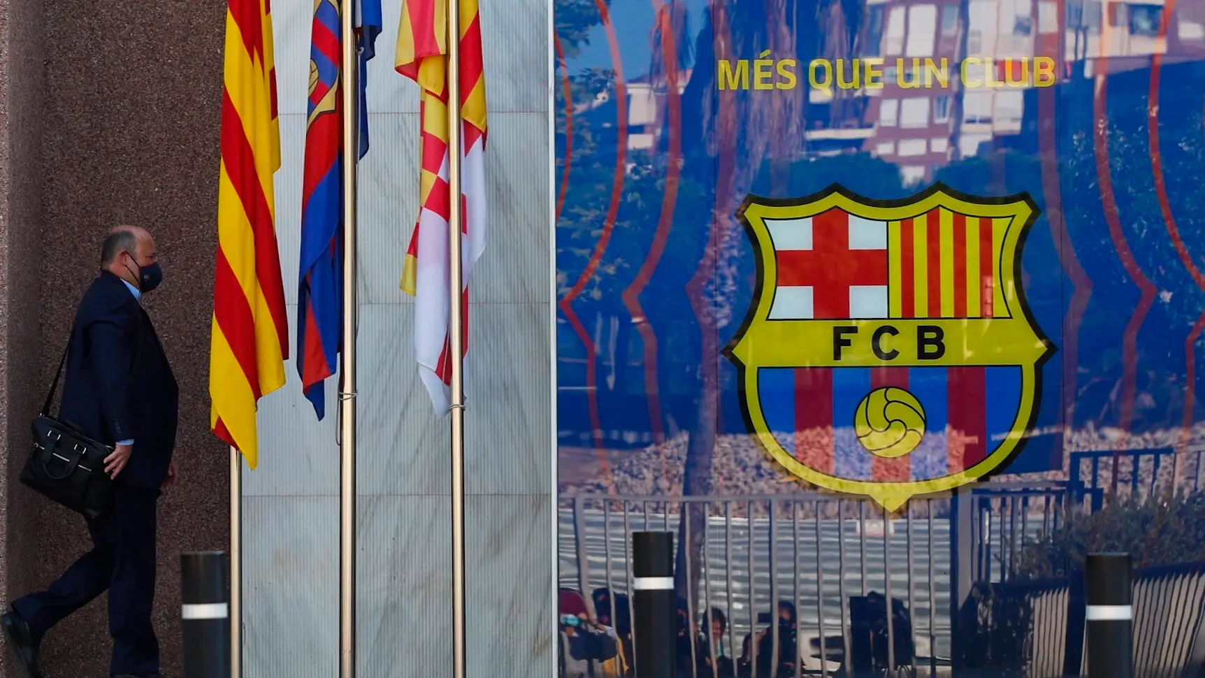 Los Mossos desvelan la lista negra de periodistas cr&iacute;ticos con la Junta de Bartomeu elaborada por I3 Ventures
