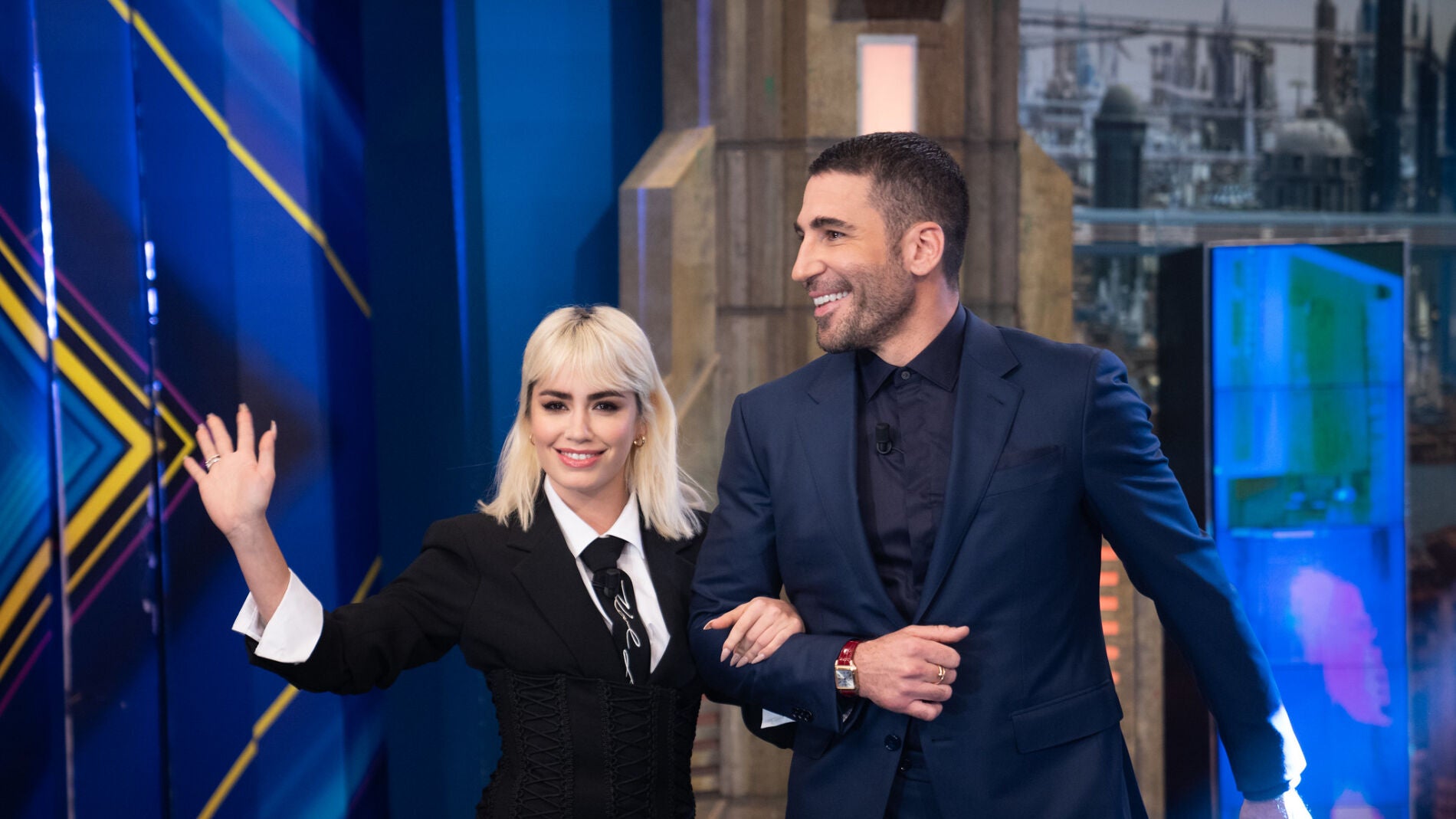 Disfruta de la entrevista completa a Miguel Ángel Silvestre y Lali Espósito en 'El Hormiguero 3.0'