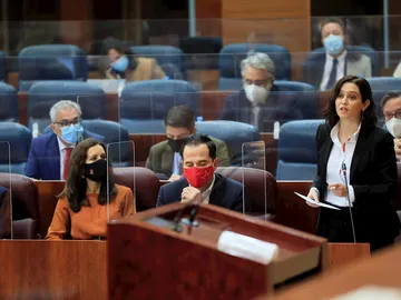 Ayuso durante su intervención en la Asamblea de Madrid Ayuso durante su intervención en la Asamblea de Madrid