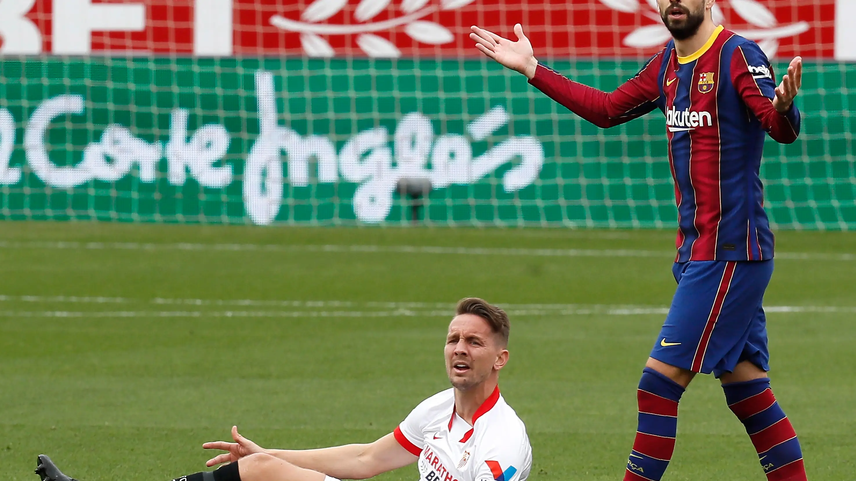 Gerard Piqué, en el partido ante el Sevilla Gerard Piqué, en el partido ante el Sevilla