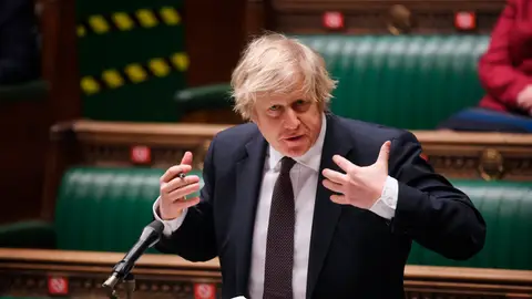 Reino Unido estudia retrasar el desconfinamiento por el aumento de casos de la variante india del coronavirusReino Unido estudia retrasar el desconfinamiento por el aumento de casos de la variante india del coronavirus Reino Unido estudia retrasar el desconfinamiento por el aumento de casos de la variante india del coronavirus