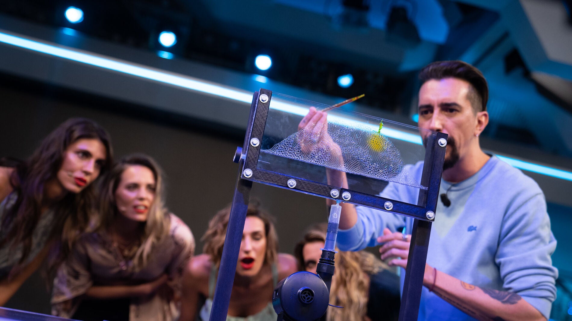 ¡Pura fantasía! La colmena jabonosa de Marron enamora a las hermanas Osborne