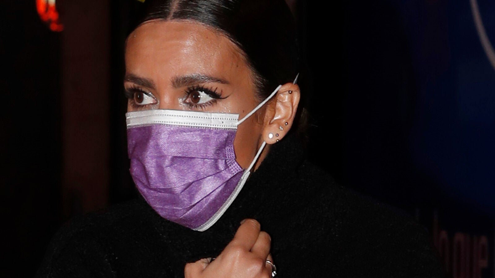 Las fotos de Cristina Pedroche 'colándose' en el metro de Nueva York presumiendo de brazos y espalda