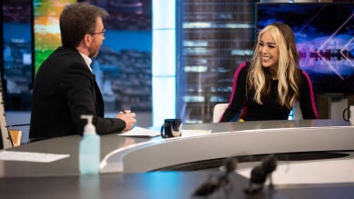 Danna Paola explica por qué pensó que le caía mal a los españoles
