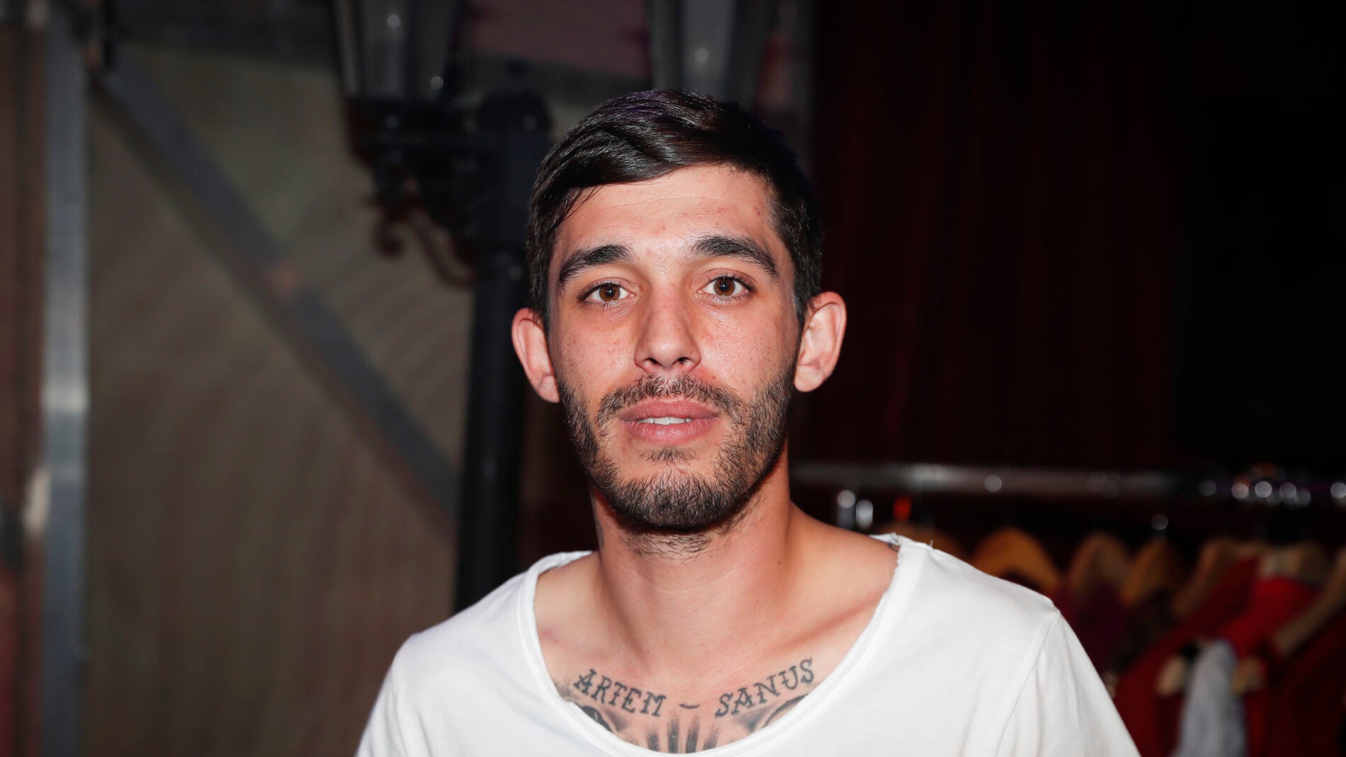 Víctor Elías, muy centrado en su carrera musical