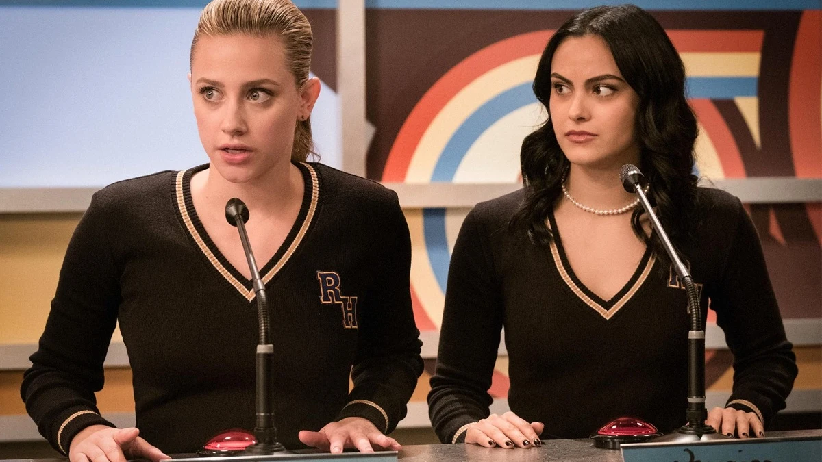 Betty Cooper y Veronica Lodge