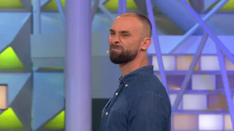 Una palabra deja a Guillermo a un paso de doblar su premio: “Tenía que petarlo” Una palabra deja a Guillermo a un paso de doblar su premio: “Tenía que petarlo”