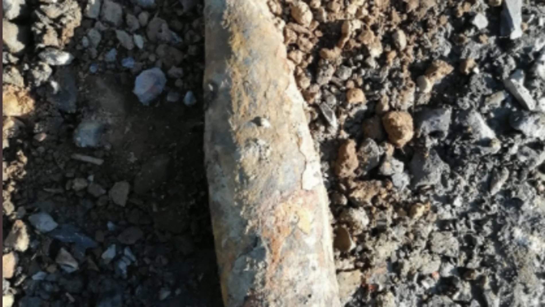 La Ertzaintza desactiva un obús de la Guerra Civil hallado en Galdakao, Bilbao La Ertzaintza desactiva un obús de la Guerra Civil hallado en Galdakao, Bilbao