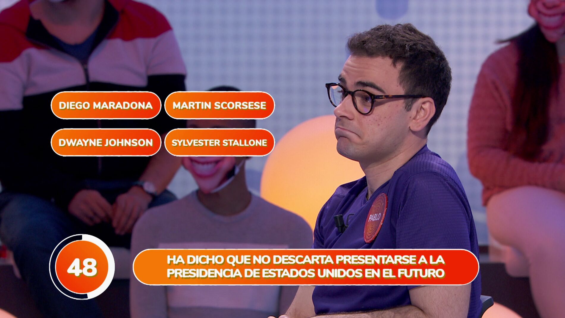 Clint Eastwood y Dwayne Johnson provocan los errores del equipo naranja en ‘Una de Cuatro’