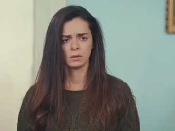 Desaparece el móvil de Bahar tras recibir las fotos de Sirin con Sarp Desaparece el móvil de Bahar tras recibir las fotos de Sirin con Sarp