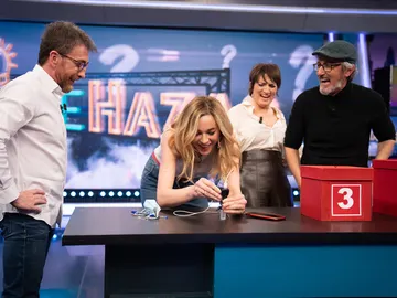 Pablo Motos se quita el sombrero con las ideas de Marta Hazas: "Me ha parecido sensacional" Pablo Motos se quita el sombrero con las ideas de Marta Hazas: "Me ha parecido sensacional"