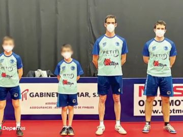 El Sabadell de tenis mesa recurre a dos niños para completar su convocatoria ante las bajas por coronavirus