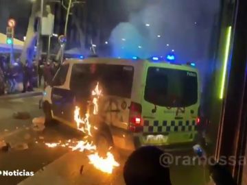 Libertad provisional para la acusada de quemar un furgón policial por error en la identificación