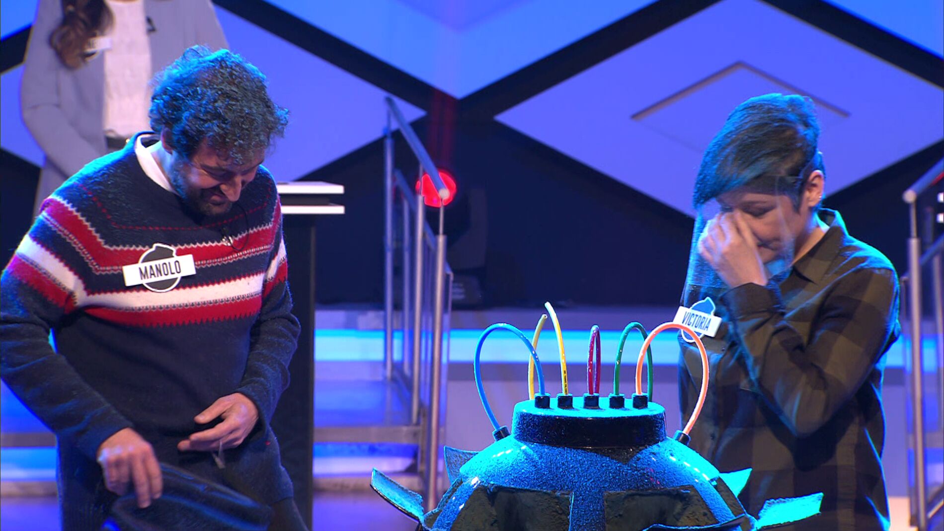 Victoria pide perdón al precipitarse y provocar el fallo de 'Los dispersos' en '¡Boom!'