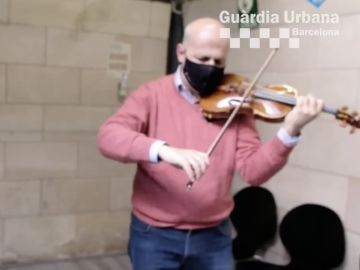 Barcelona: Recuperan un violín robado a un director de orquesta valorado en 200.000 euros en el Raval