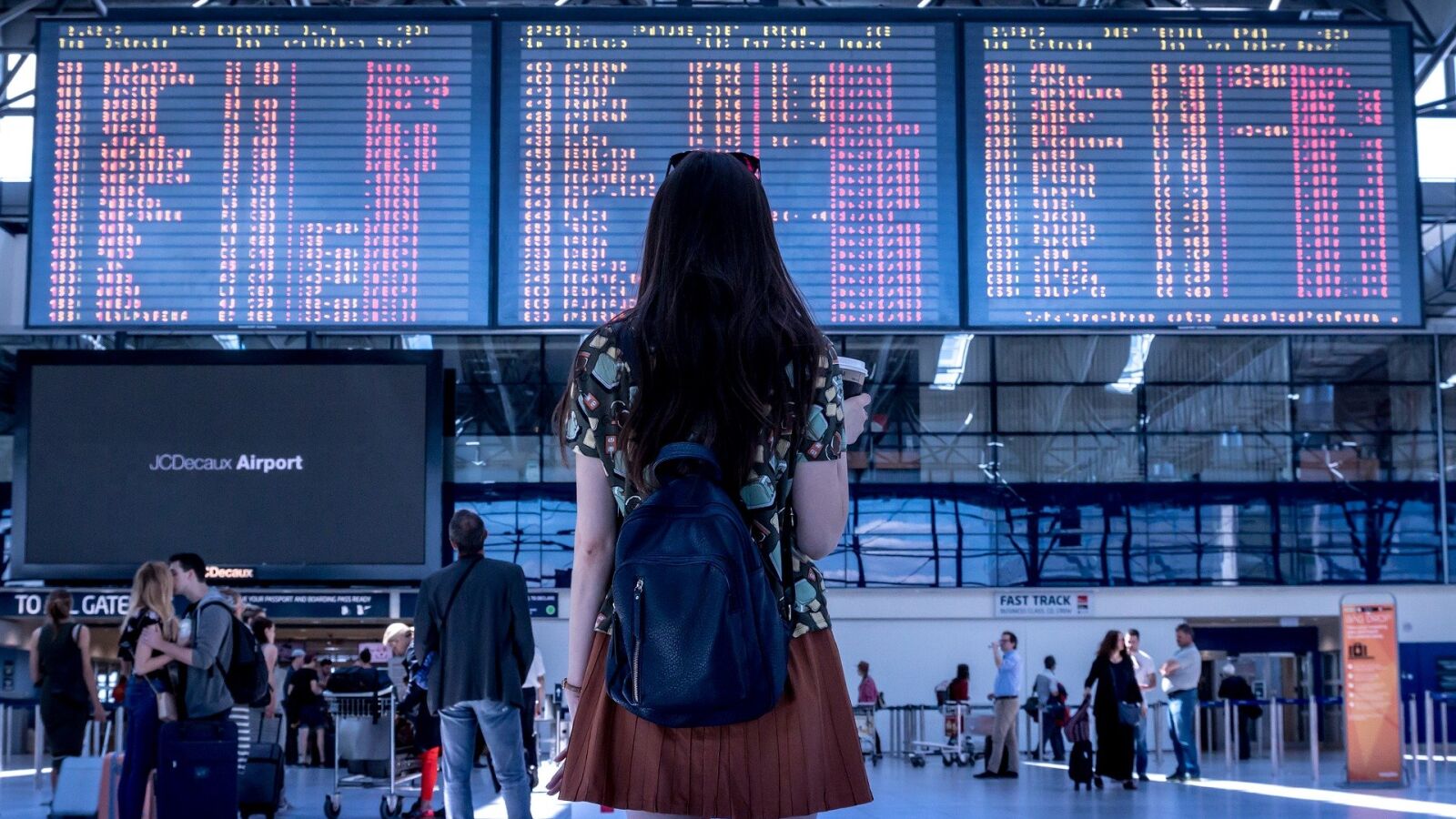 ¿De qué países vienen los turistas que viajan a España en 2021?