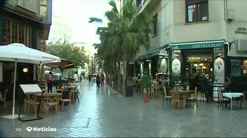 El sector del turismo espera salvar el verano gracias a las restricciones en Semana Santa El sector del turismo espera salvar el verano gracias a las restricciones en Semana Santa