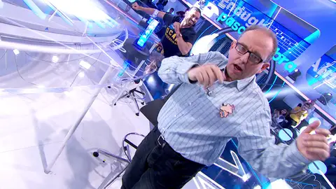 Javier se lanza a bailar en ‘La Pista’ al ritmo de ‘High Enough’: “¡Qué maravilla!” Javier se lanza a bailar en ‘La Pista’ al ritmo de ‘High Enough’: “¡Qué maravilla!”