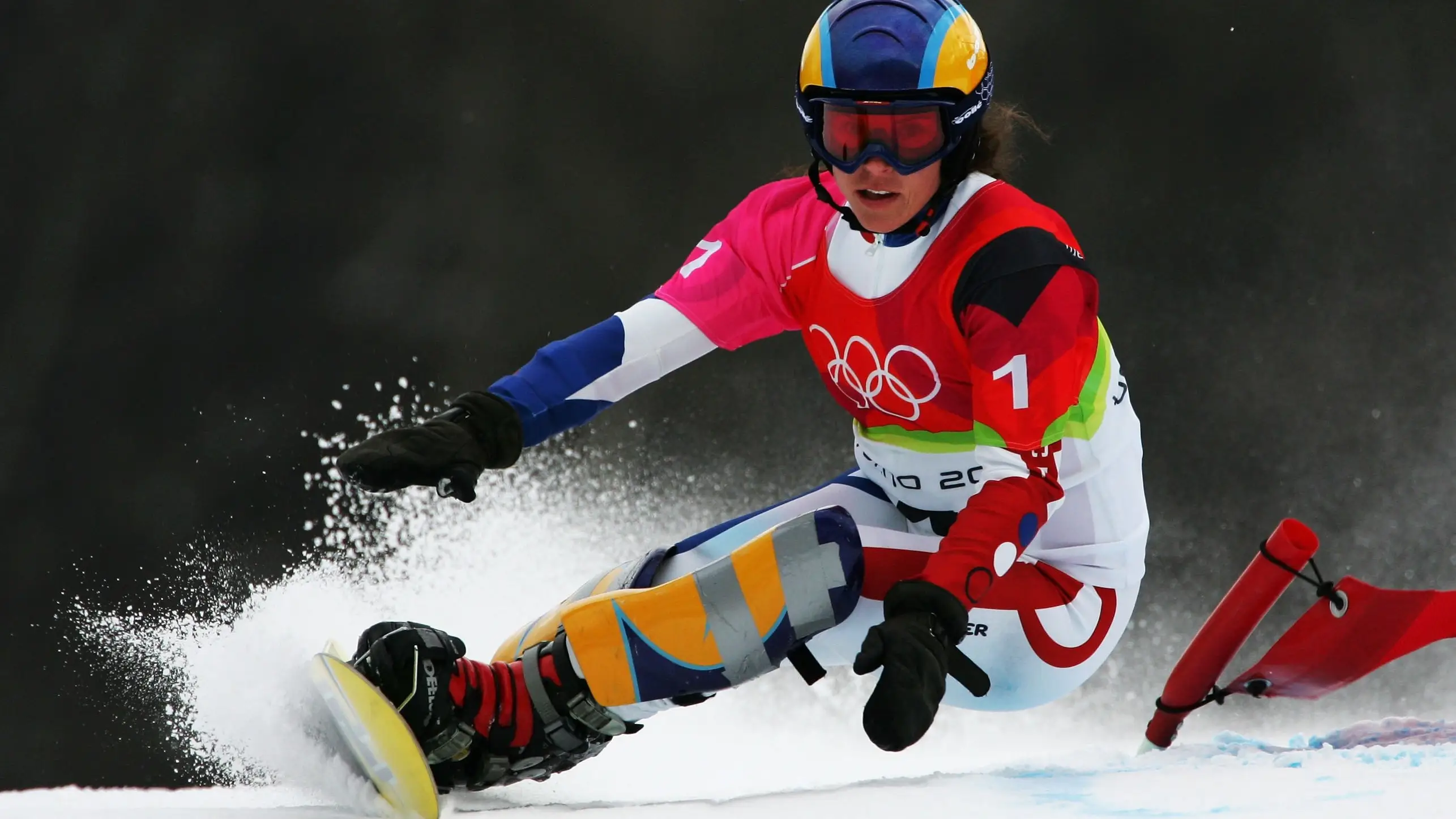 Muere Julie Pomagalski, excampeona del Mundo de Snowboardcross, en una avalancha en Suiza Muere Julie Pomagalski, excampeona del Mundo de Snowboardcross, en una avalancha en Suiza