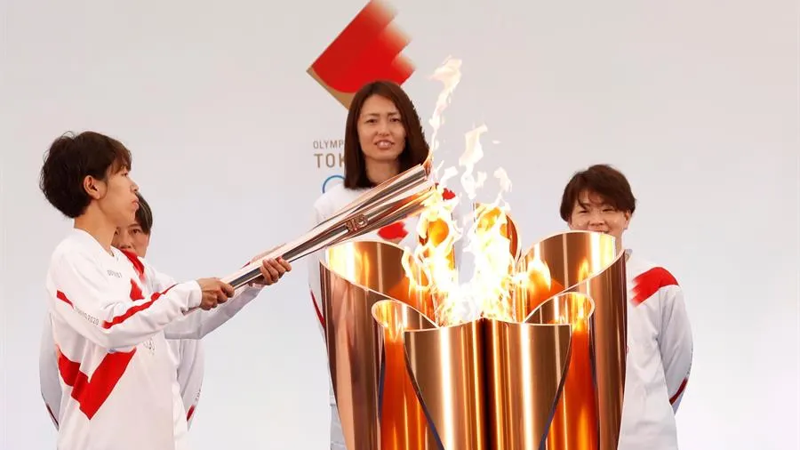 La antorcha de los Juegos Olímpicos de Tokio 2020 arranca su recorrido en Fukushima con un 'relevo burbuja' La antorcha de los Juegos Olímpicos de Tokio 2020 arranca su recorrido en Fukushima con un 'relevo burbuja'