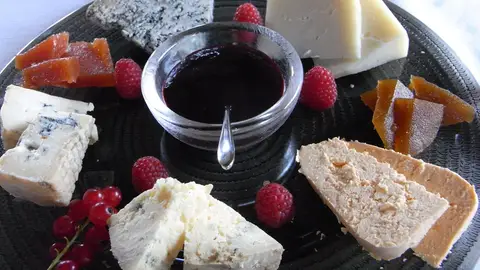 Tabla de quesos Tabla de quesos