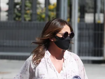 Paula Echevarría, a la salida de un centro de belleza Paula Echevarría, a la salida de un centro de belleza