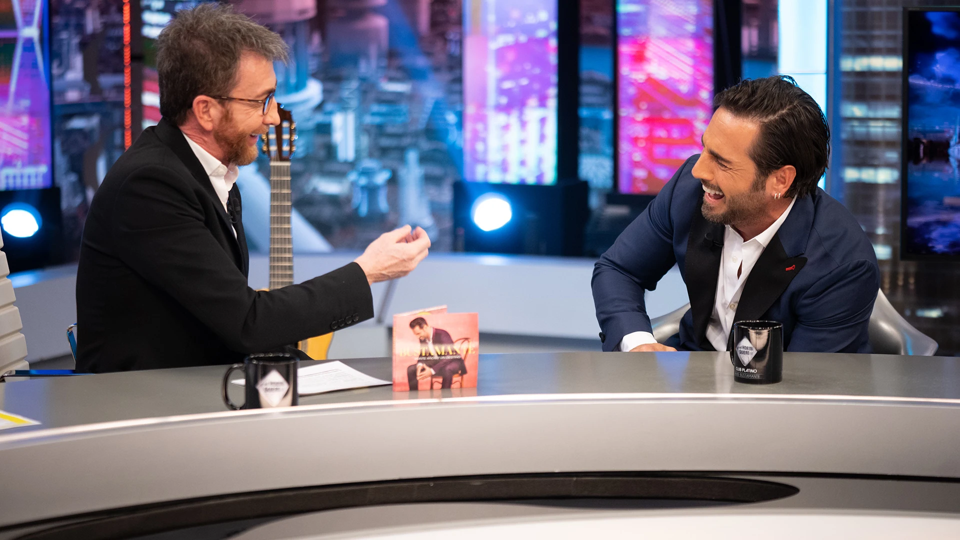 David Bustamante habla de los planes de "cuarentón" que ha comenzado a hacer: "Con Arturo Valls quedamos a jugar"