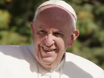 El Papa Francisco insta a la población a vacunarse contra el coronavirus como "un acto de amor"