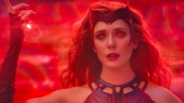 Elizabeth Olsen como Bruja Escarlata en 'WandaVision'
