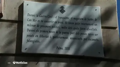 Polémica por el callejero en Palma de Mallorca al eliminar tres calles de almirantes que murieron antes del franquismo Polémica por el callejero en Palma de Mallorca al eliminar tres calles de almirantes que murieron antes del franquismo
