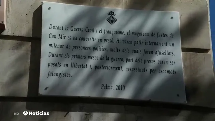 Polémica por el callejero en Palma de Mallorca al eliminar tres calles de almirantes que murieron antes del franquismo Polémica por el callejero en Palma de Mallorca al eliminar tres calles de almirantes que murieron antes del franquismo