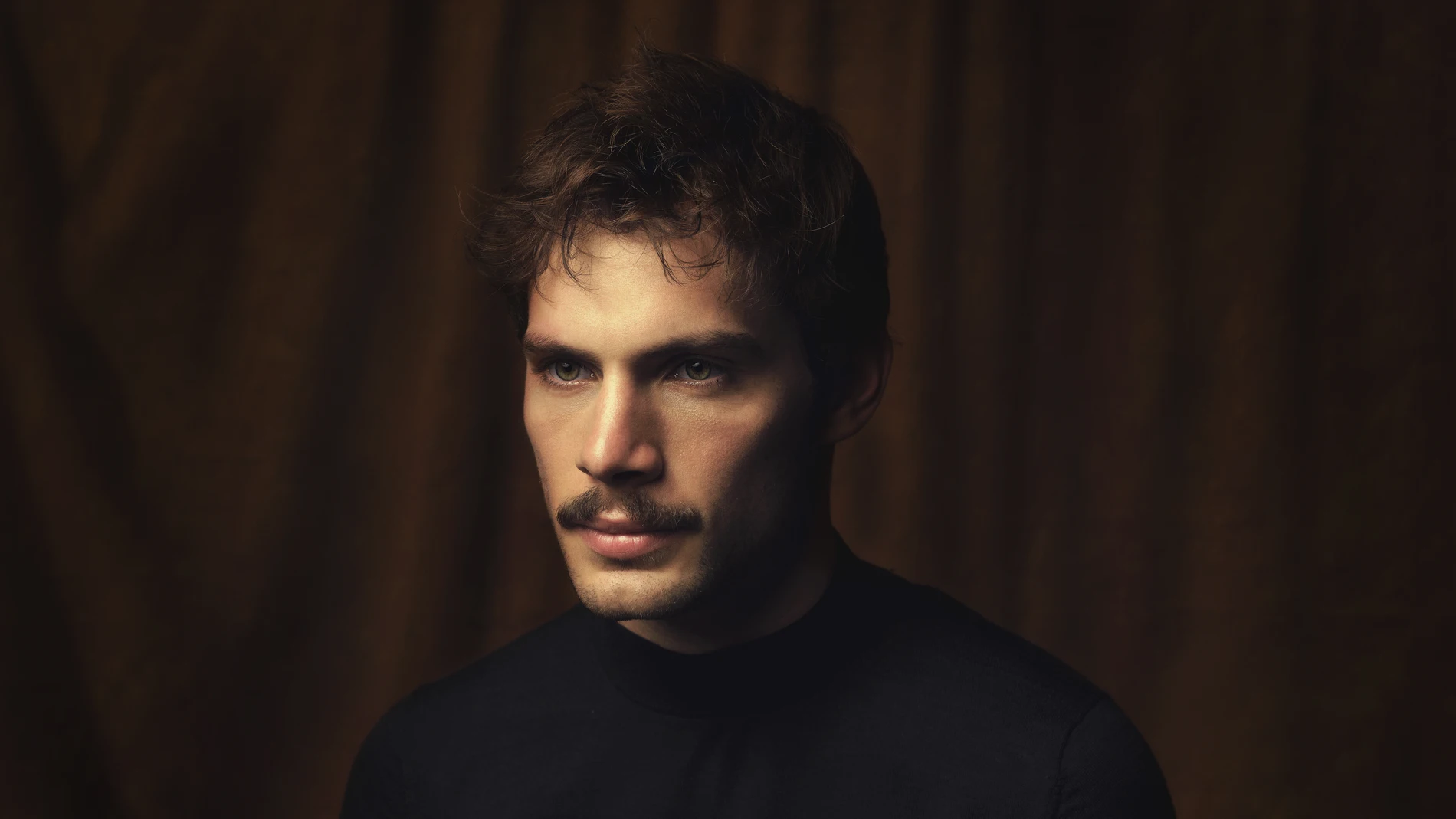 Pol Hermoso es Rubén Entrerríos en 'Alba'
