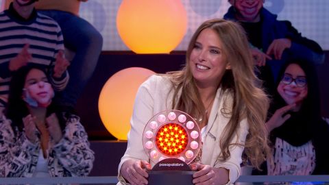 Una declaración en frío: Estefanía Luyk sorprende con un ‘Te amo’ a Roberto Leal