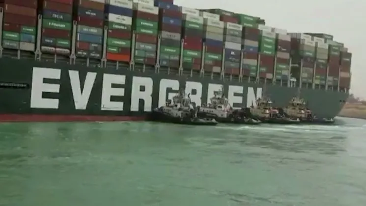 Barco encallado canal Suez Barco encallado canal Suez