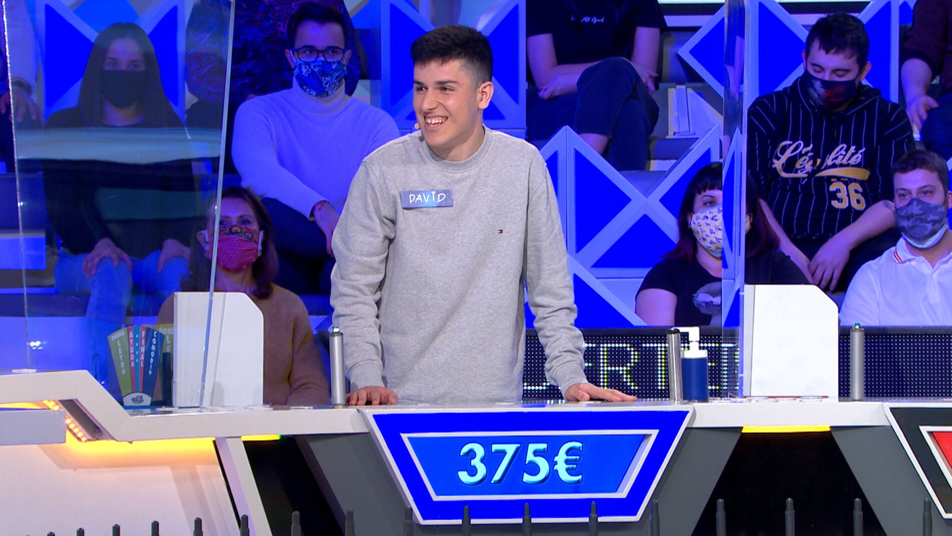 &iexcl;La edad no es un impedimento! David demuestra su buen ojo en &lsquo;La ruleta de la suerte&rsquo; 