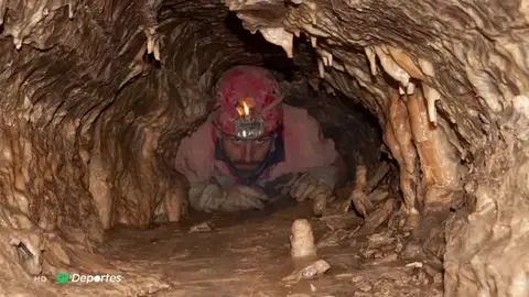 El descenso de un sevillano a Krúbera Voronya, la cueva más profunda de la Tierra El descenso de un sevillano a Krúbera Voronya, la cueva más profunda de la Tierra